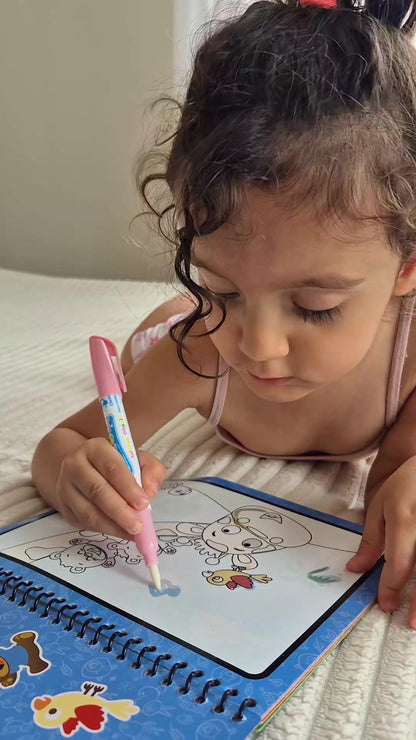Sadece Su ile Boyanan Sihirli Aktivite Kitabı Boya Yok • Kir Yok • Eğlence Çok (Hediye Kalemli)