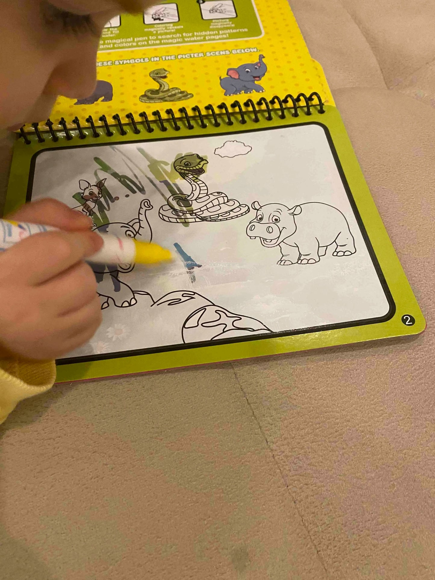 Sadece Su ile Boyanan Sihirli Aktivite Kitabı Boya Yok • Kir Yok • Eğlence Çok (Hediye Kalemli)